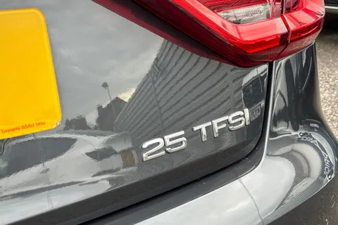 27 of 50 for Audi A1 1.0 TFSI 25 Sport Sportback Euro 6 (s/s) 5dr