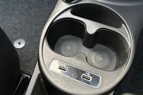 MX23SWW FIAT 500 1.0 MHEV Dolcevita Plus Euro 6 (s/s) 3dr Thumbnail #41