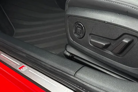 YX23ODU Audi S3 Vorsprung TFSI  310 PS S tronic Thumbnail #35