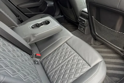 YX23ODU Audi S3 Vorsprung TFSI  310 PS S tronic Thumbnail #41