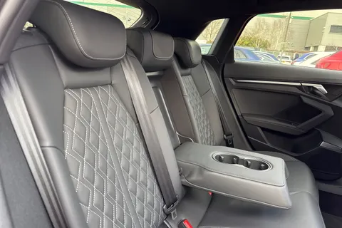 YX23ODU Audi S3 Vorsprung TFSI  310 PS S tronic Thumbnail #42