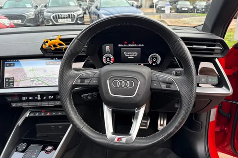 YX23ODU Audi S3 Vorsprung TFSI  310 PS S tronic Thumbnail #47