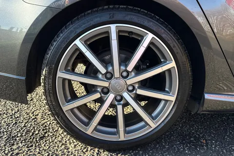 10 of 44 for Audi A3 1.5 TFSI CoD Black Edition Sportback Euro 6 (s/s) 5dr