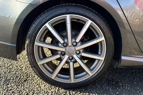 11 of 44 for Audi A3 1.5 TFSI CoD Black Edition Sportback Euro 6 (s/s) 5dr