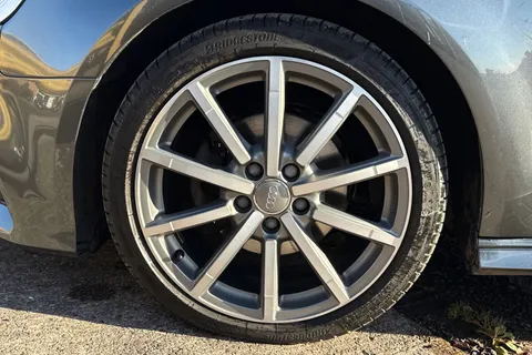 13 of 44 for Audi A3 1.5 TFSI CoD Black Edition Sportback Euro 6 (s/s) 5dr