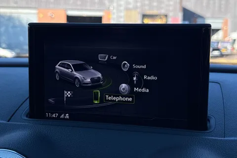 17 of 44 for Audi A3 1.5 TFSI CoD Black Edition Sportback Euro 6 (s/s) 5dr