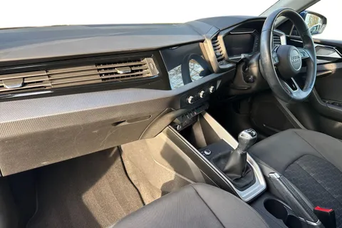 PF72TZG Audi A1 Sport 25 TFSI  95 PS 5-speed Thumbnail #9