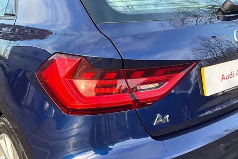 PF72TZG Audi A1 Sport 25 TFSI  95 PS 5-speed Thumbnail #16