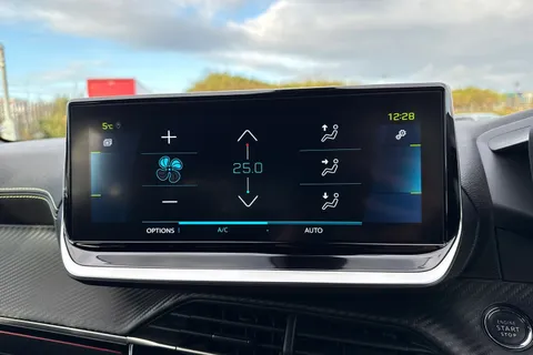 18 of 66 for PEUGEOT e-2008 50kWh GT Premium Auto 5dr (7kW Charger)