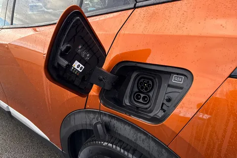 24 of 66 for PEUGEOT e-2008 50kWh GT Premium Auto 5dr (7kW Charger)