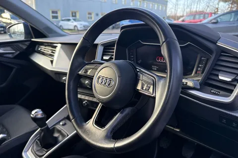 PF72TZG Audi A1 Sport 25 TFSI  95 PS 5-speed Thumbnail #37