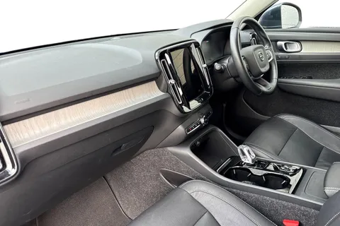 LL70KLA Volvo Xc40 1.5 T3 Inscription Auto Euro 6 (s/s) 5dr Thumbnail #16