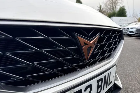 29 of 52 for CUPRA Leon 2.0 TSI VZ2 DSG Euro 6 (s/s) 5dr