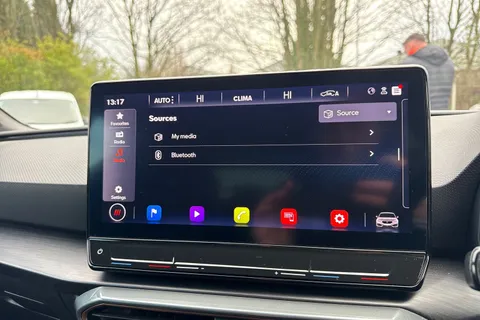 35 of 52 for CUPRA Leon 2.0 TSI VZ2 DSG Euro 6 (s/s) 5dr