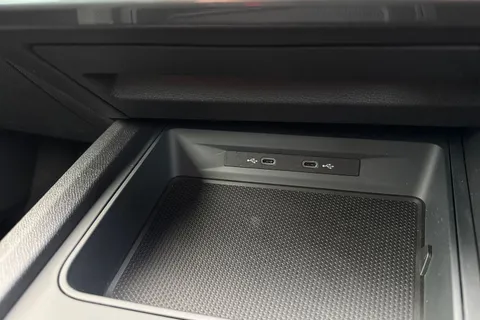 45 of 52 for CUPRA Leon 2.0 TSI VZ2 DSG Euro 6 (s/s) 5dr