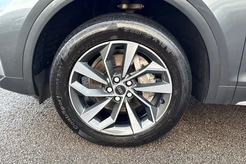 DF22FFA Audi Q5 2.0 TFSI 45 S line S Tronic quattro Euro 6 (s/s) 5dr Thumbnail #13