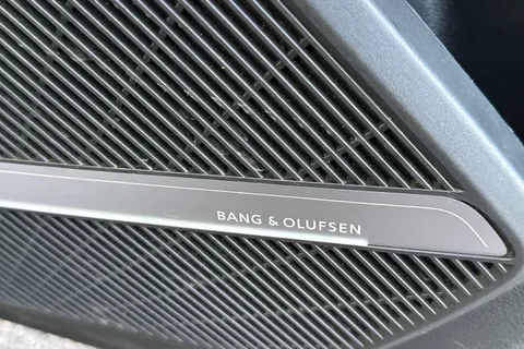 DF22FFA Audi Q5 2.0 TFSI 45 S line S Tronic quattro Euro 6 (s/s) 5dr Thumbnail #25