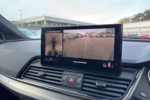 DF22FFA Audi Q5 2.0 TFSI 45 S line S Tronic quattro Euro 6 (s/s) 5dr Thumbnail #32