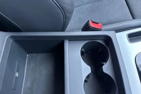 DF22FFA Audi Q5 2.0 TFSI 45 S line S Tronic quattro Euro 6 (s/s) 5dr Thumbnail #53