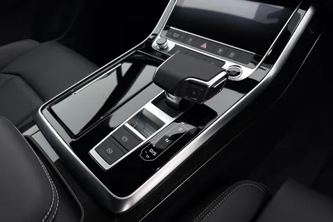  Audi Q7 3.0 TDI V6 Black Edition Tiptronic quattro Euro 6 (s/s) 5dr Thumbnail #22