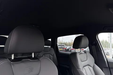  Audi Q7 3.0 TDI V6 Black Edition Tiptronic quattro Euro 6 (s/s) 5dr Thumbnail #23
