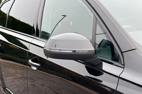  Audi Q7 3.0 TDI V6 Black Edition Tiptronic quattro Euro 6 (s/s) 5dr Thumbnail #25