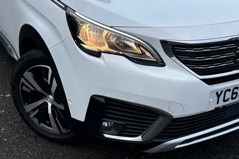 25 of 53 for PEUGEOT 5008 1.5 BlueHDi Allure Euro 6 (s/s) 5dr