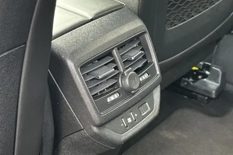 38 of 53 for PEUGEOT 5008 1.5 BlueHDi Allure Euro 6 (s/s) 5dr