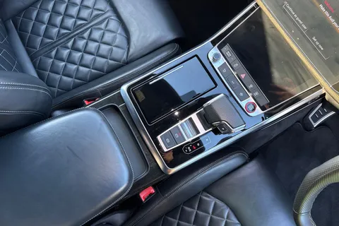 PJ22URM Audi SQ7 Black Edition TFSI  507 PS tiptronic Thumbnail #23