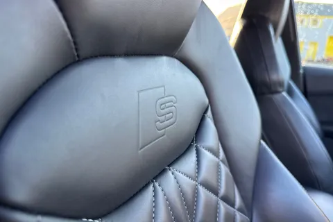 PJ22URM Audi SQ7 Black Edition TFSI  507 PS tiptronic Thumbnail #47