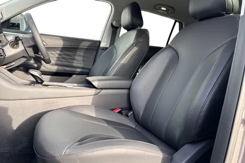 DY25YJS MG Mg Hs 1.5 T-GDI 24.7kWh Trophy Auto Euro 6 (s/s) 5dr Thumbnail #17