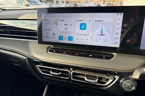 DY25YJS MG Mg Hs 1.5 T-GDI 24.7kWh Trophy Auto Euro 6 (s/s) 5dr Thumbnail #45