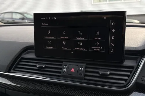 DT73ZGY Audi Q5 Black Edition 40 TDI quattro 204 PS S tronic Thumbnail #41