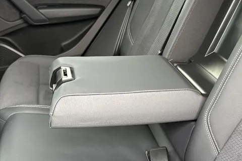 DT73ZGY Audi Q5 Black Edition 40 TDI quattro 204 PS S tronic Thumbnail #50