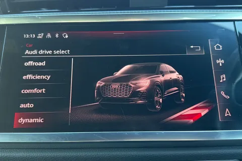 KE22OVL Audi Q3 Black Edition 40 TFSI quattro 190 PS S tronic Thumbnail #58