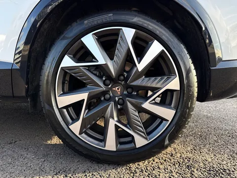 DH25HRZ CUPRA Formentor 1.5 eHybrid 204 V2 5dr DSG Thumbnail #6