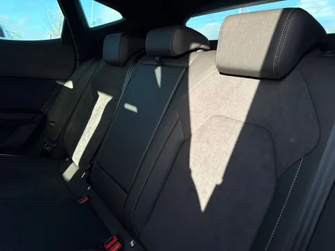 DH25HRZ CUPRA Formentor 1.5 eHybrid 204 V2 5dr DSG Thumbnail #13