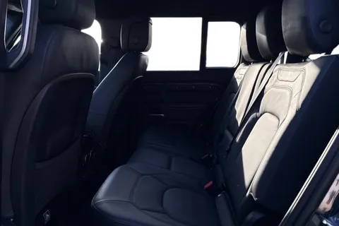 KW74WLZ Land Rover Defender 130 3.0 D350 X-Dynamic HSE 5dr Thumbnail #5