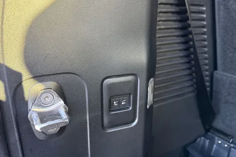 KW74WLZ Land Rover Defender 130 3.0 D350 X-Dynamic HSE 5dr Thumbnail #29