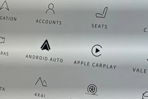 KW74WLZ Land Rover Defender 130 3.0 D350 X-Dynamic HSE 5dr Thumbnail #36