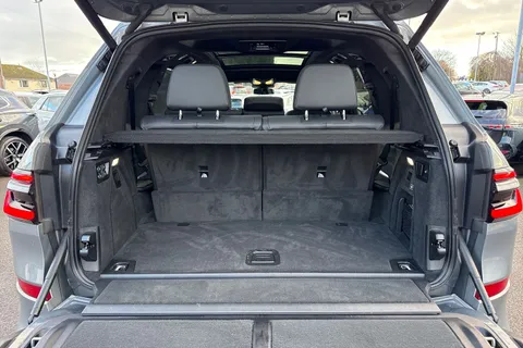 DP74TXZ BMW X7 3.0 40d MHT M Sport SUV 5dr Diesel Hybrid Auto xDrive Euro 6 (s/s) (352 ps) Thumbnail #8