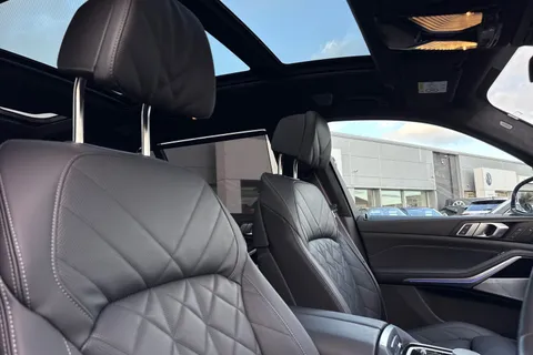 DP74TXZ BMW X7 3.0 40d MHT M Sport SUV 5dr Diesel Hybrid Auto xDrive Euro 6 (s/s) (352 ps) Thumbnail #25