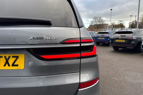 DP74TXZ BMW X7 3.0 40d MHT M Sport SUV 5dr Diesel Hybrid Auto xDrive Euro 6 (s/s) (352 ps) Thumbnail #27
