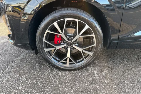 Audi Q3 1.5 TFSI Edition 1 S Tronic Euro 6 (s/s) 5dr Thumbnail #10