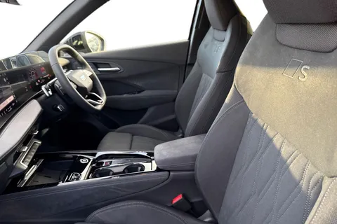 Audi Q3 1.5 TFSI Edition 1 S Tronic Euro 6 (s/s) 5dr Thumbnail #16