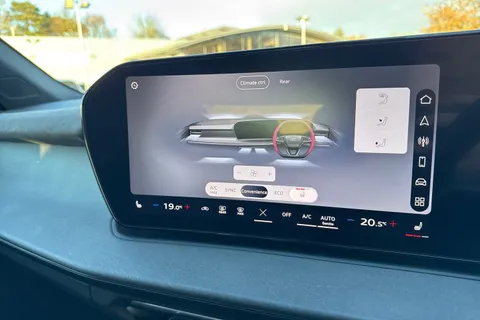 Audi Q3 1.5 TFSI Edition 1 S Tronic Euro 6 (s/s) 5dr Thumbnail #22