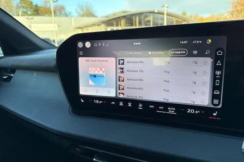 Audi Q3 1.5 TFSI Edition 1 S Tronic Euro 6 (s/s) 5dr Thumbnail #36