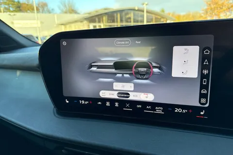 Audi Q3 1.5 TFSI Edition 1 S Tronic Euro 6 (s/s) 5dr Thumbnail #47