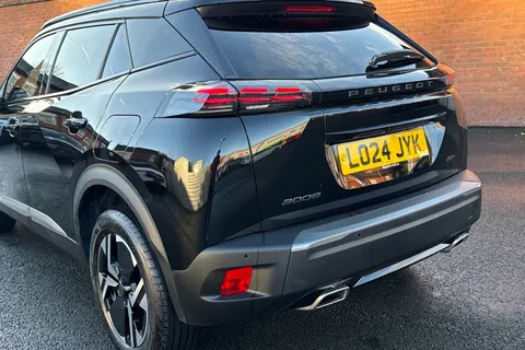 LO24JYK PEUGEOT 2008 1.2 PureTech GT EAT Euro 6 (s/s) 5dr Thumbnail #9