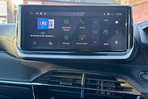 LO24JYK PEUGEOT 2008 1.2 PureTech GT EAT Euro 6 (s/s) 5dr Thumbnail #18